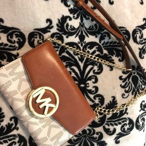Michael Kors Crossbody